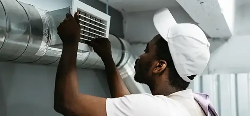 Our Licensed And Insured Cleaners in Downey, CA